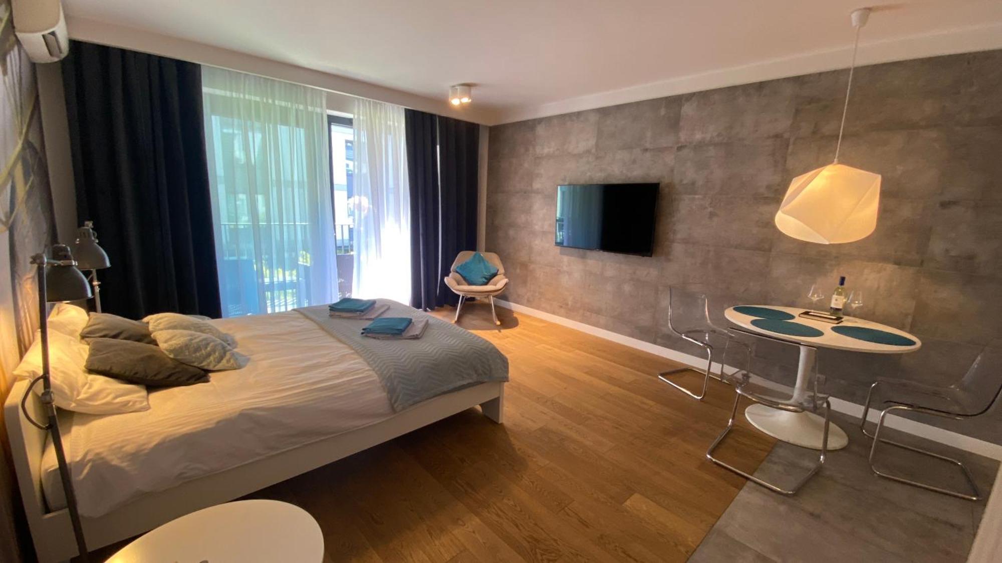 Apartment In The Gantry Hall - W19 *