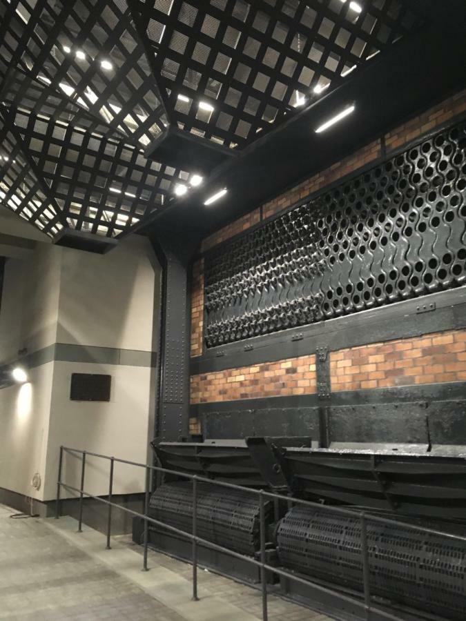 In The Gantry Hall - W19 Apartment *